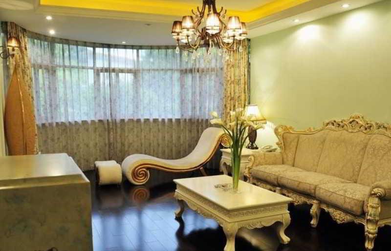 Hotel Golden Club